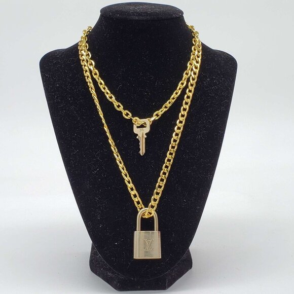 100% Auth Louis Vuitton Lock & Key w/ 18k Gold Plated Chain Necklace - Picture 2 of 11
